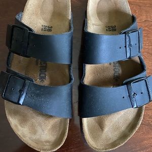 Birkenstock Arizona in Black